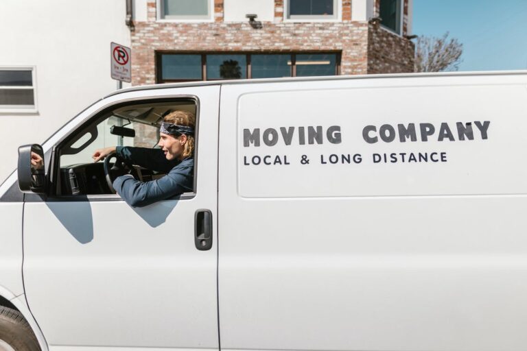 How to Pack When Moving House
